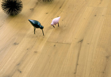 Thumbnail of http://Design%20Parquet%20-%20COURCHEVEL%20-%20SA%20-%20Fumé%20léger%20-%20Raboté%20main%20-%20Vernis%20incolore%20-%20Mountains%20-%20AMBIANCE