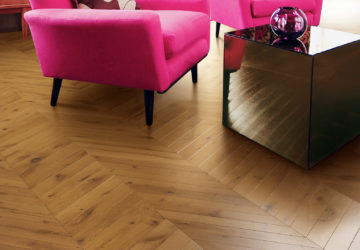 Thumbnail of http://Design%20Parquet%20-%20VILLAGE%20-%20Point%20de%20hongrie,%20teinté%20vernis%20mat,%20fauteuils%20rose