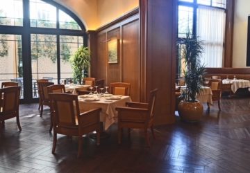 Parquet restaurant - Moka - passage intense vernis ROC